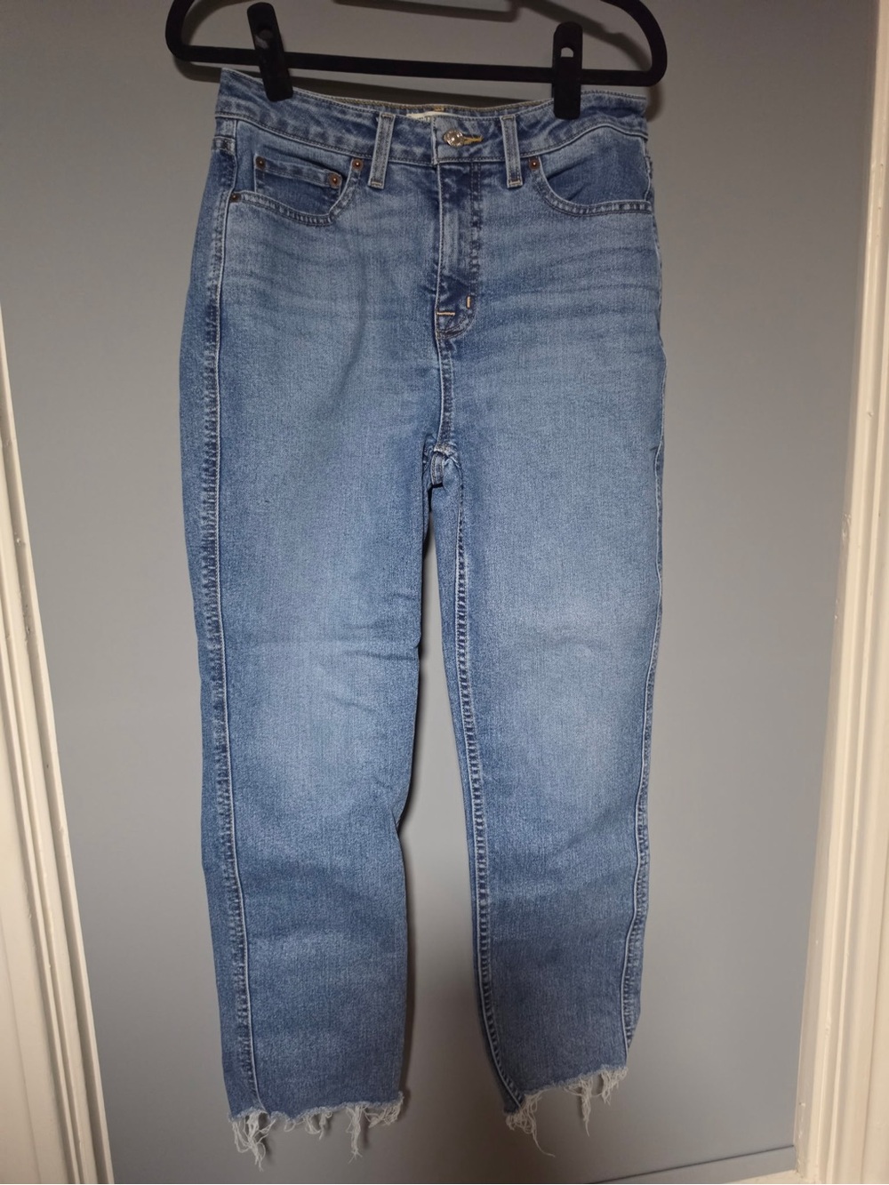 We The Free Light Blue High-Rise Cropped Straight Jeans crvy